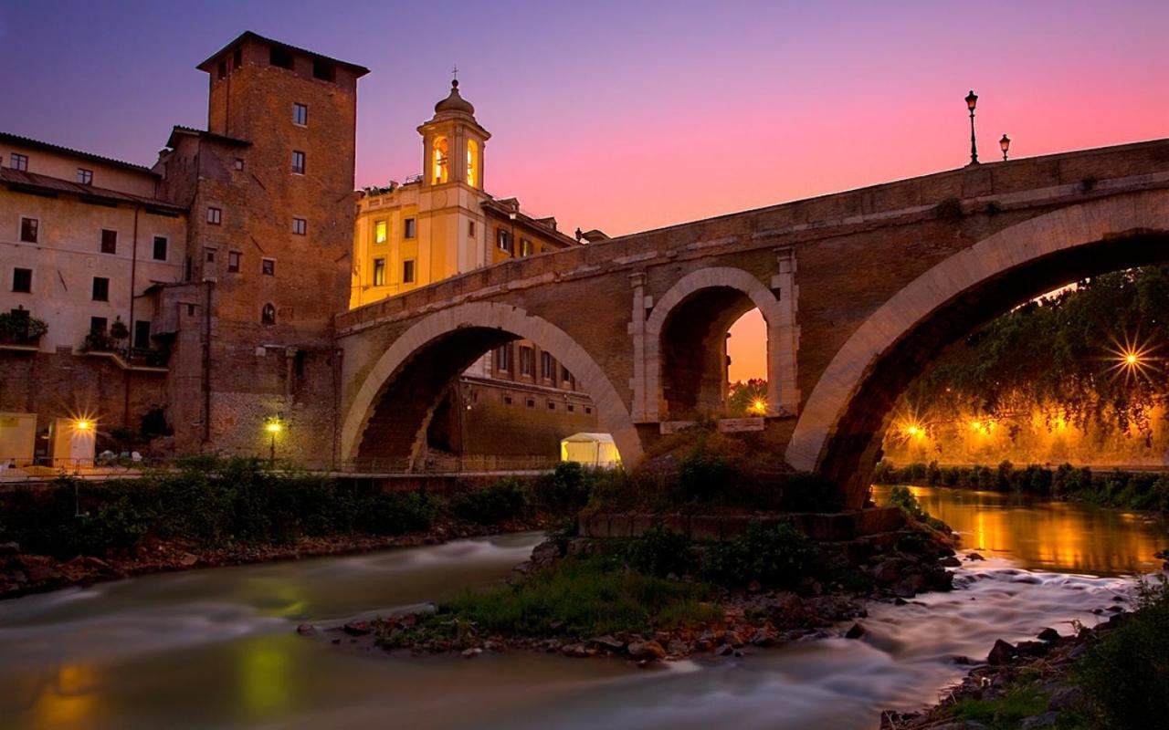 Campanile Suites-alloggio Turistico Affittacamere Roma